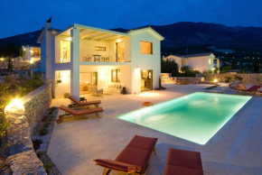 Отель Ideales Resort  Livathou